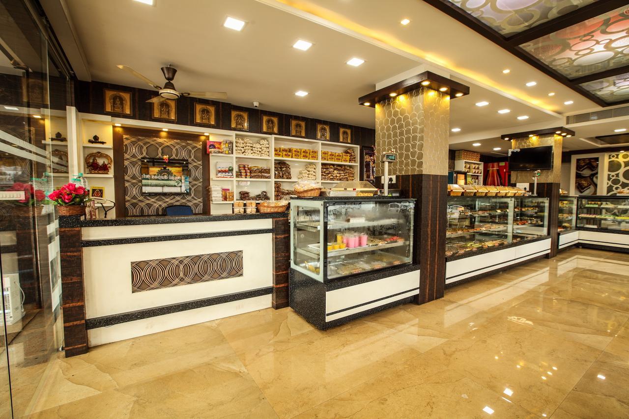 Hotel Venkadaramana Tower - Friendliness & Cleanliness Room Kumbakonam Exterior photo