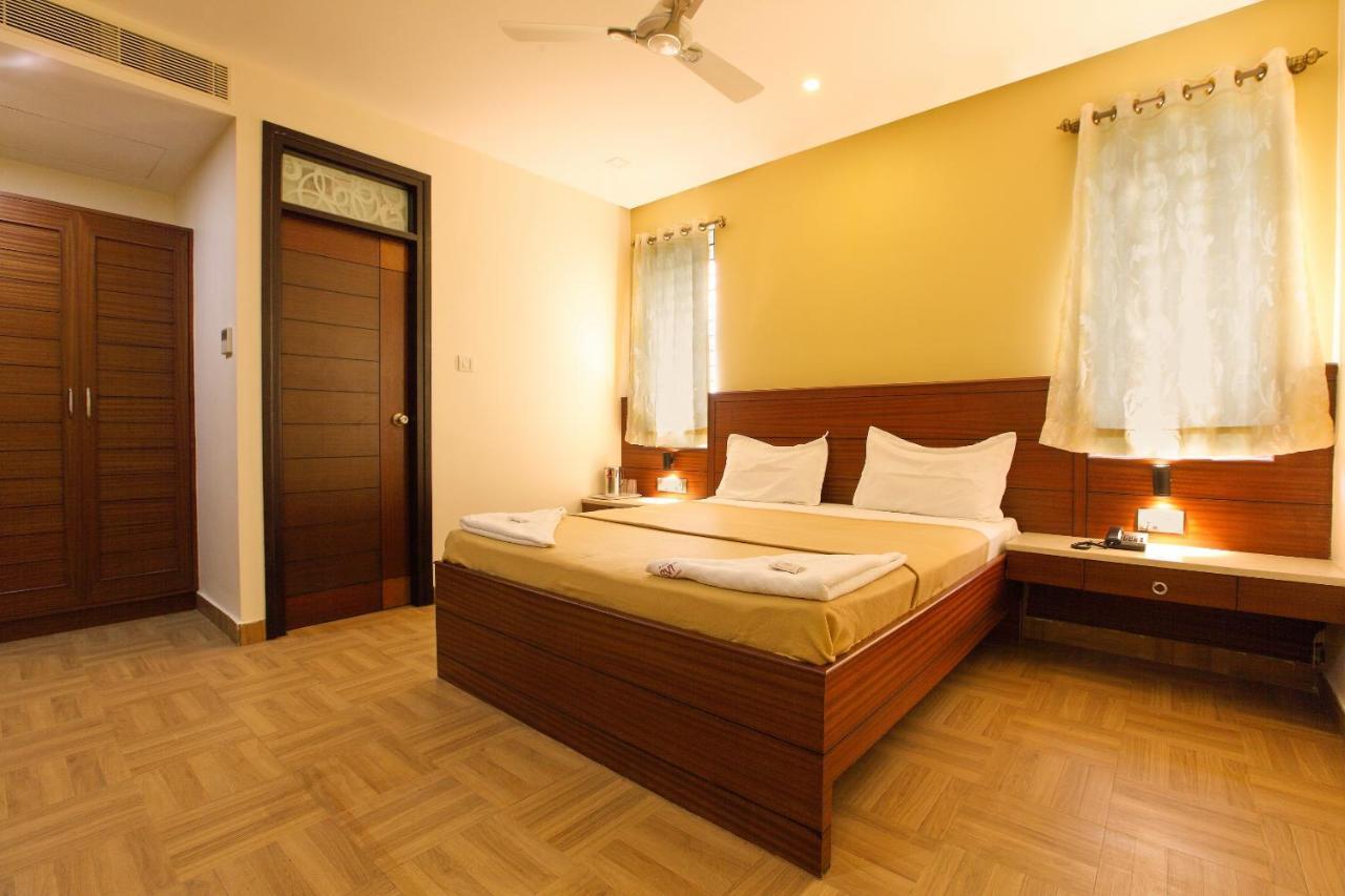 Hotel Venkadaramana Tower - Friendliness & Cleanliness Room Kumbakonam Room photo