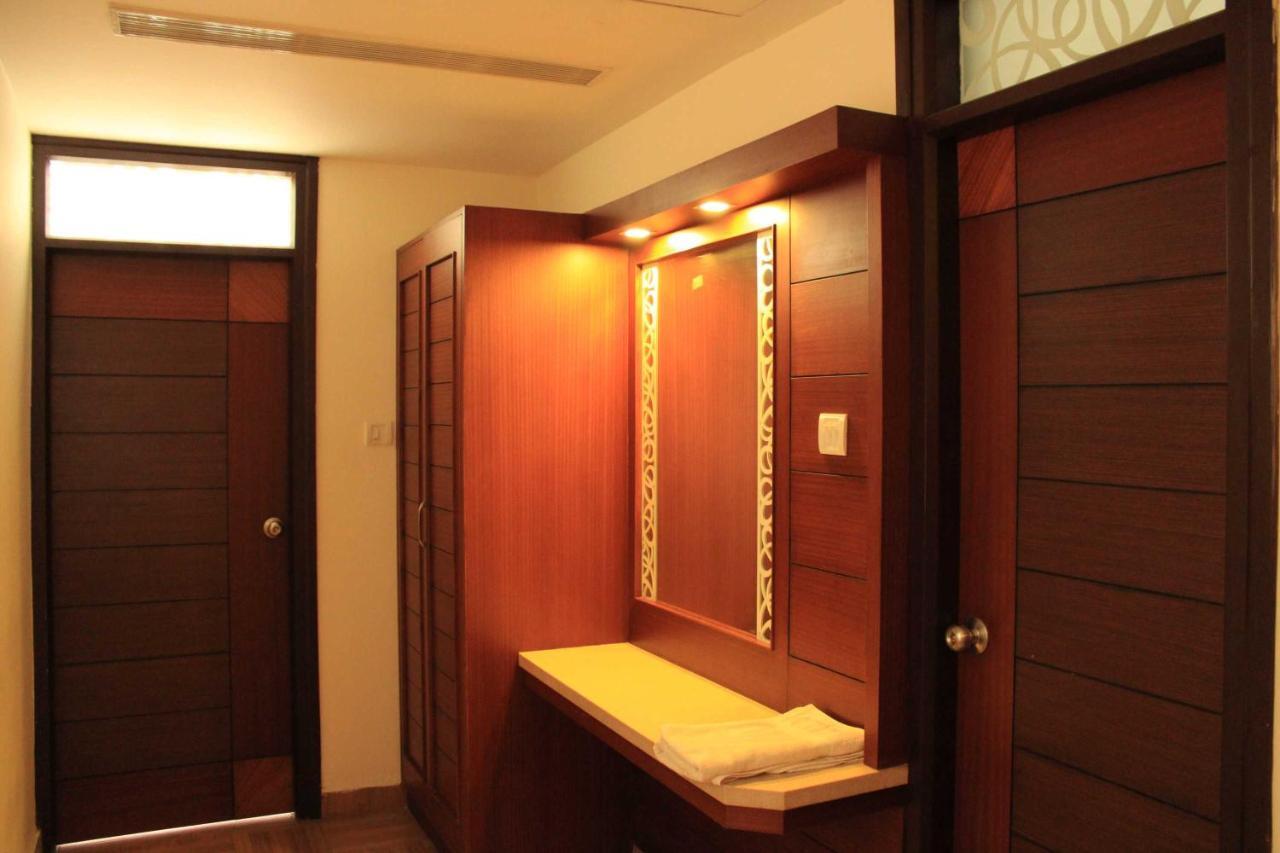 Hotel Venkadaramana Tower - Friendliness & Cleanliness Room Kumbakonam Exterior photo